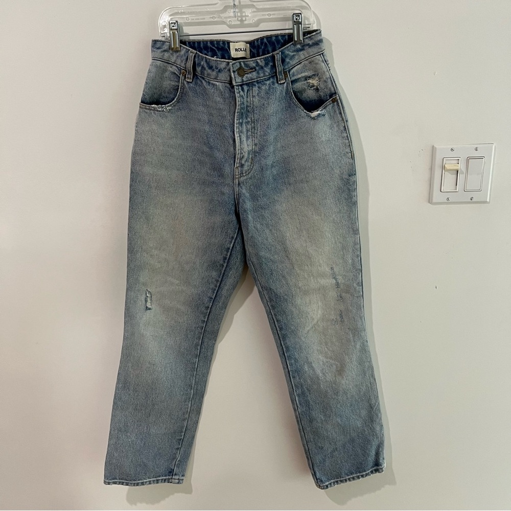 Light Wash Straight leg Rolla’s Jeans